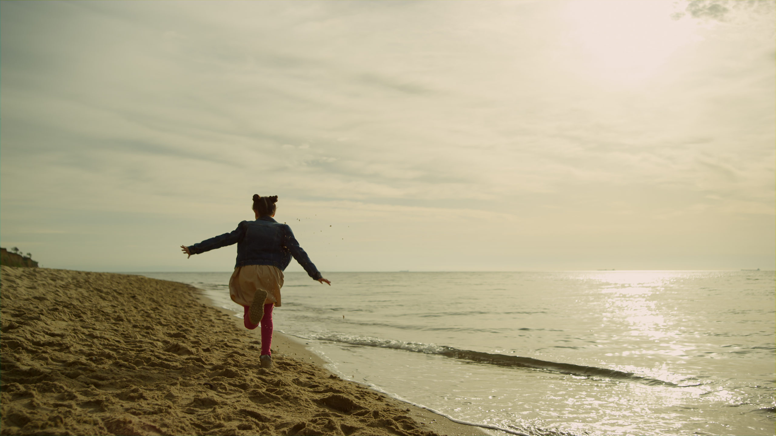 Enda REILLY - Cur An Long Ag Seol (Let's Set Sail), image size:2560x1440